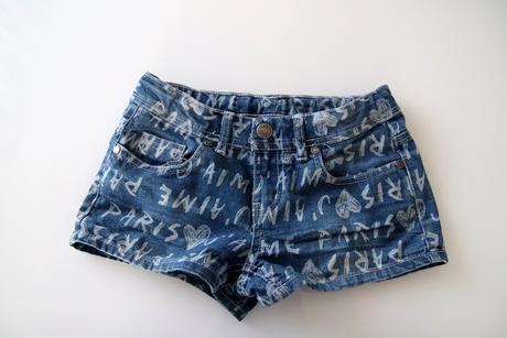 Dívčí kraťasy, 134