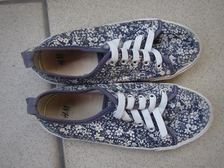 Lehké plátenné tenisky-kvítkové,31, h&m,31