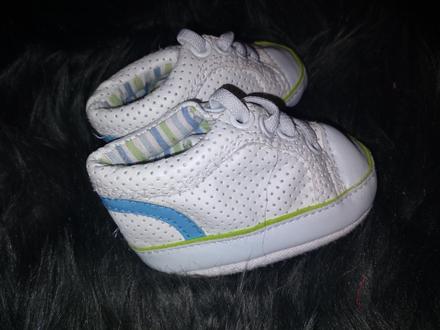 Dětské capáčky 9.5 cm, <17