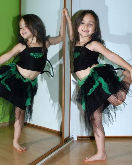 Karnevalový kostým netopýrka čarodějnice,