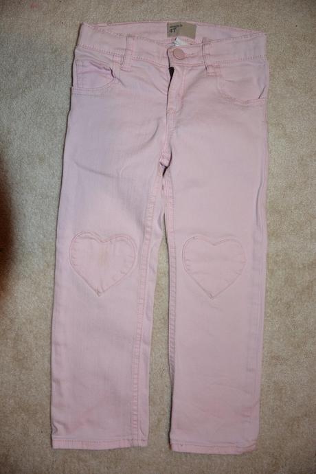 Džíny slimky se srdíčkama na kolenou, gap,104