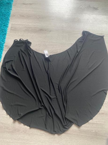 Krásný nový černý přehoz na plavky vel.44/xxl, 44 / xxl