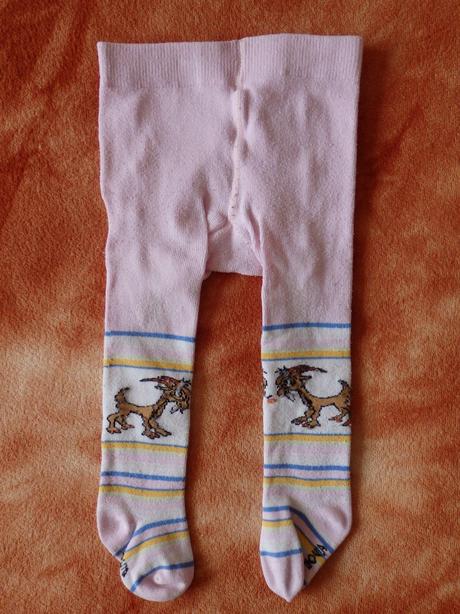 Punčocháče s kozlíkem, 74