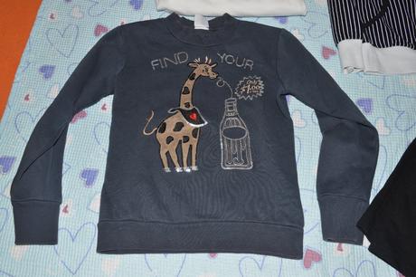 Mikina mikinka s flitry a aplikacemi, 140