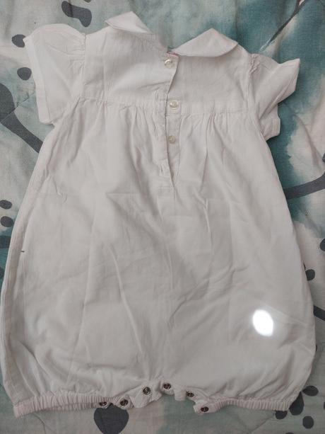 Slavnostní vyšívaný letní overal, f&f,74