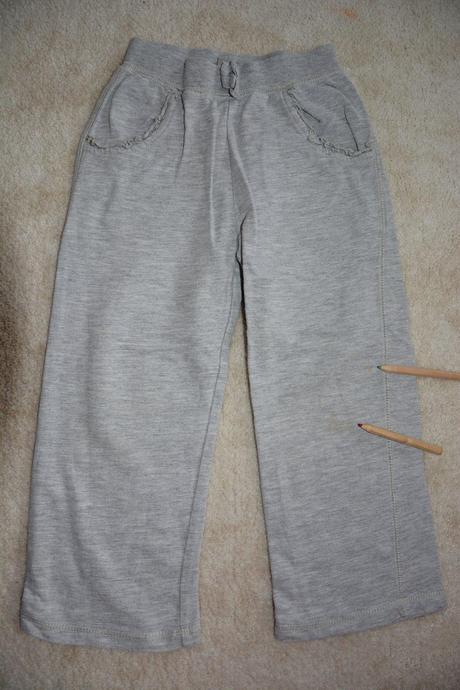 Tepláky 3-4 roky, c&a,104