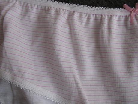 Bavlněné bílé kalhotky s proužkem, george,164