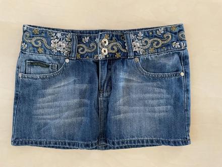 Džínová minisukně s výšivkou v pase, vel 28, l an, s