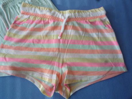 Set 2 ks kraťasů vel. 140, f&f,140