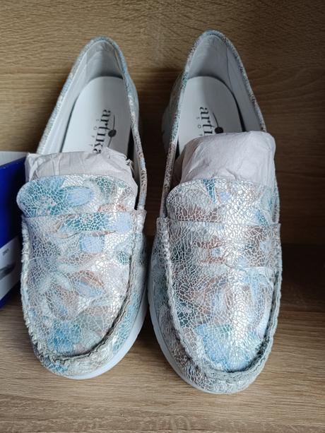 Kožené lesklé mokasíny vel. 37, 37