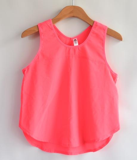 Tílko vel. 12 let, 152