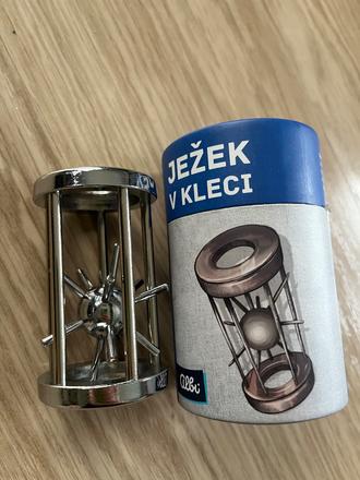 Ježek v kleci, 