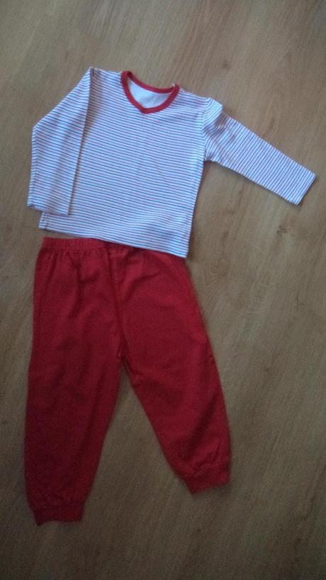 Pyžámko česká výroba č.36, 98