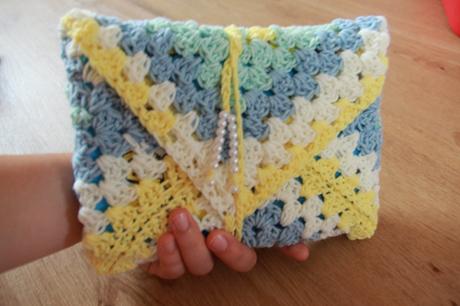 Handmade háčkovaný obal na knihu,