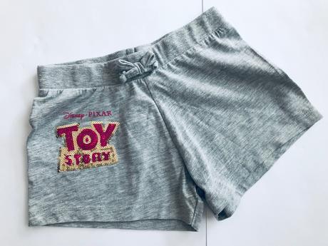 Šortky disney - v.4/5 let, disney,110