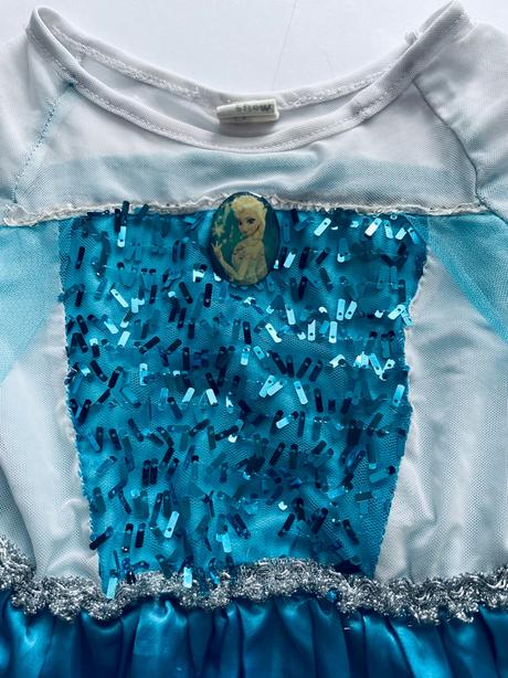 An6/ kostým elza - v.cca 3/4 roky, 