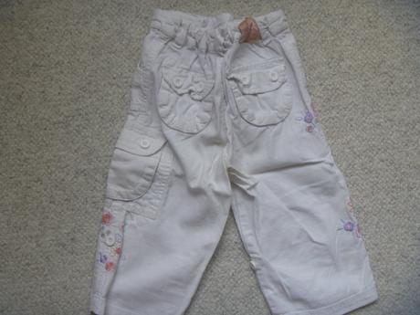Bílé letní kalhoty s kytičkami zn. cherokee v. 86, cherokee,86