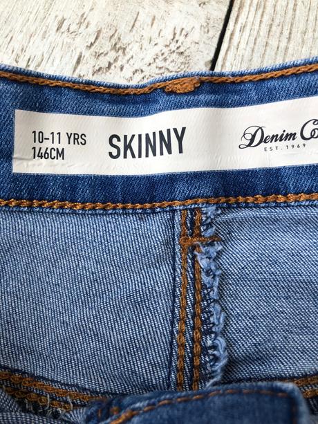 Džíny, denim co,146