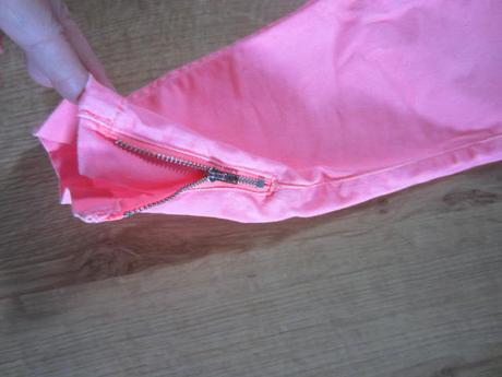 Neonově růžové kraťasy, šortky, džínové, h&m,134