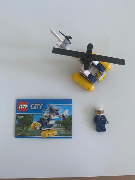 Lego city set 30311,