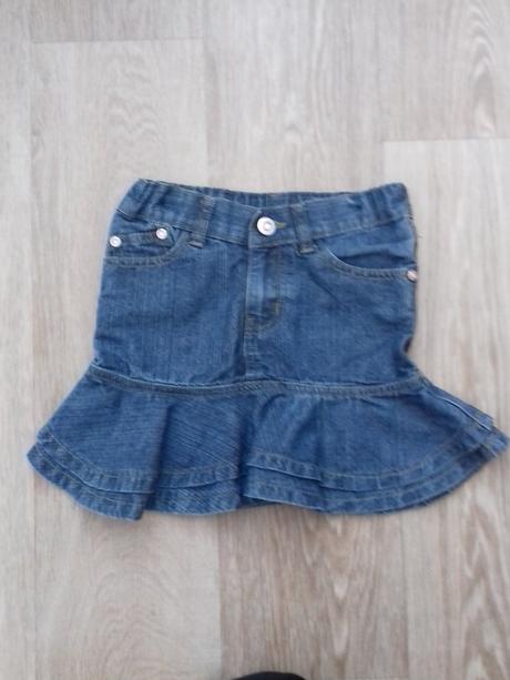 Riflová sukýnka, 104