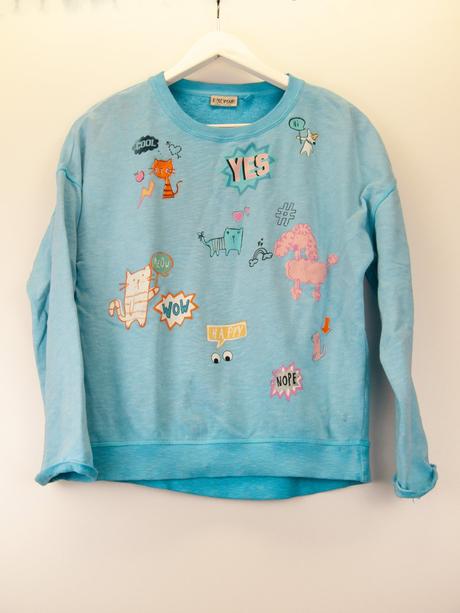 Bleděmodrá mikina, next,146