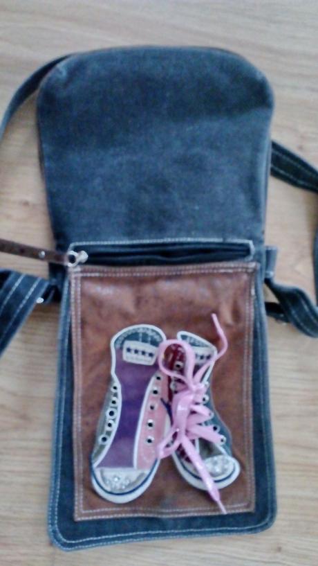 Tašky-kabelky dívčí                         3 kusy, 