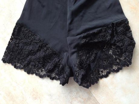 Krajkové nohavičkové kalhotky zn. lormar vel. 2, lormar,s