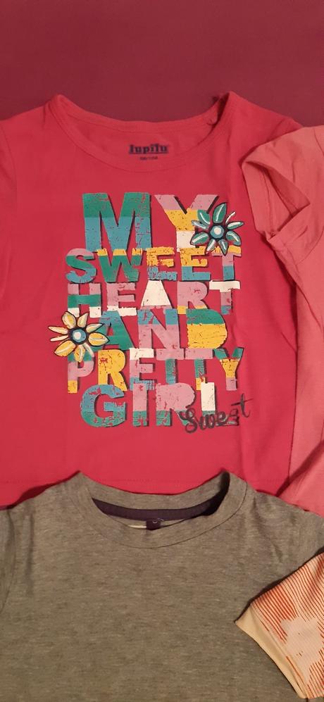 Trička vel. 98/104, 98