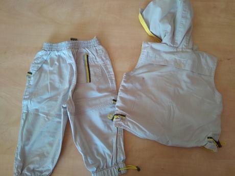 Vesta + kalhoty vel. 80, 80