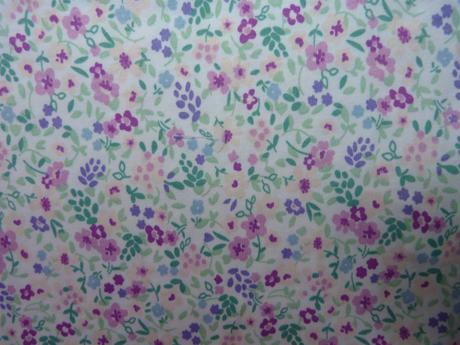 Bavlněné, drobně květované tričko vel. 110, f&f,110