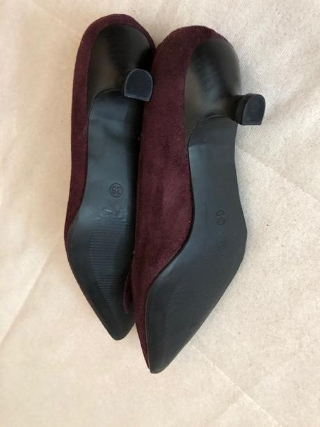 Vinove cervene semisove lodicky spicate ariane 36, 36