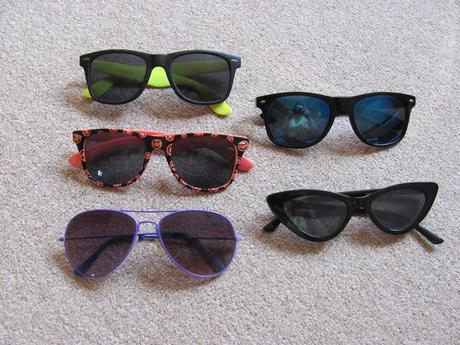 Dívčí sluneční brýle, 