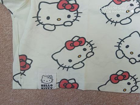 Crop-top zn."sanrio" hello kitty vel."134-140", sanrio,134