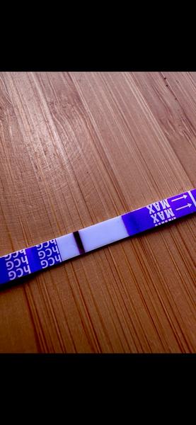 Těhotenský test. Znamená to těhotenství?