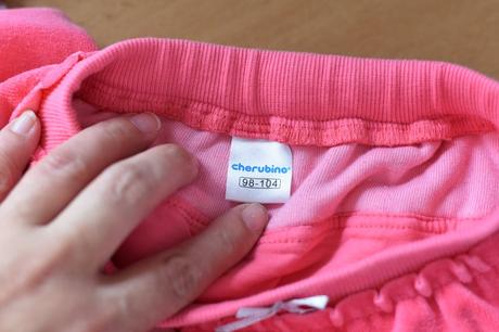 Sukně vel. 98/ 104, 98