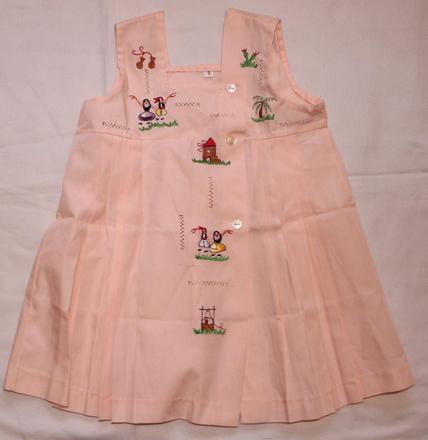 Am72. meruňkové šaty/tunika, 92