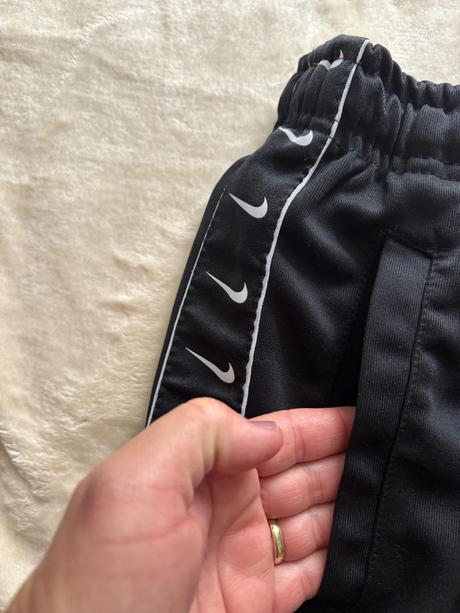 K9/ tepláky černé sportovní - v.158/164 zn. nike, nike,158