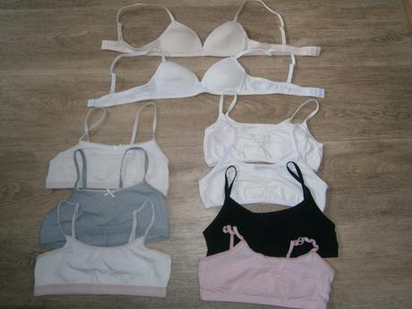 9x podprsenka vel. 146/152, 146