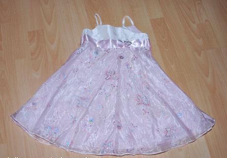 Společenské slavnostní růžové šaty družička, 98