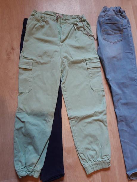 4x kalhoty i jednotlivě, 158