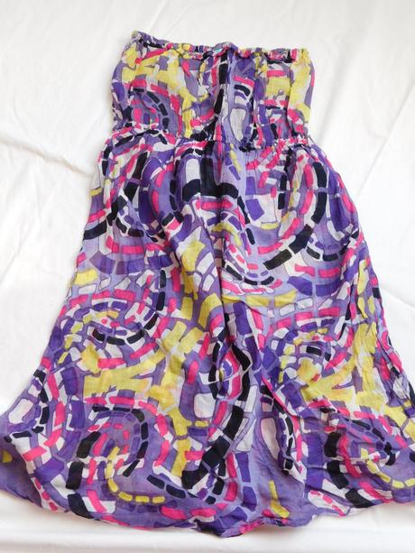 Letní šaty bez ramínek, 36