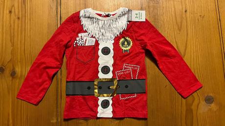 Nové vánoční triko santa, 104