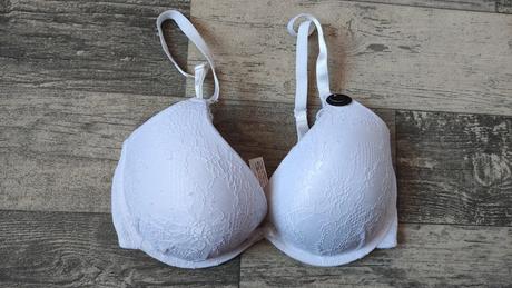 Podprsenka dámská 70e, 70e