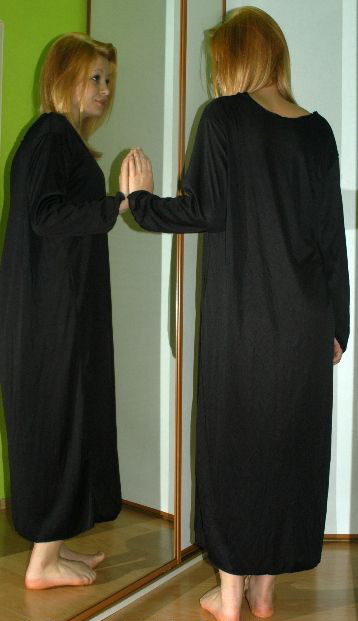 Černé karnevalové šaty čertice či čarodějnice, 