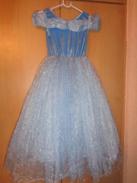 Karneval - modré šaty princezna - 11 -12 let,