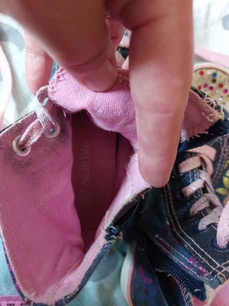 Tenisky květiny kamínky, 30