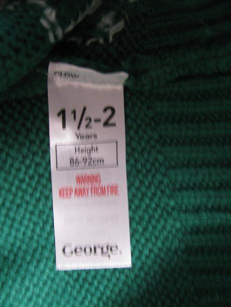 Chlapecký svetr se santou, 92