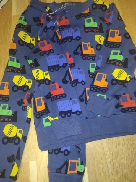 Mikina + tepláky komplet s auty, bagry, náklaďáky, next,110