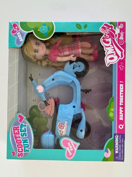 Panenka a skutr nové, 